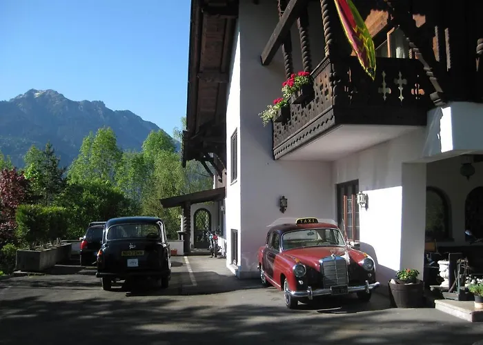 Panoramahotel Karwendelhof Otel