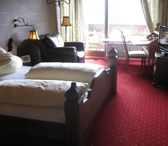 Panoramahotel Karwendelhof Otel 3*